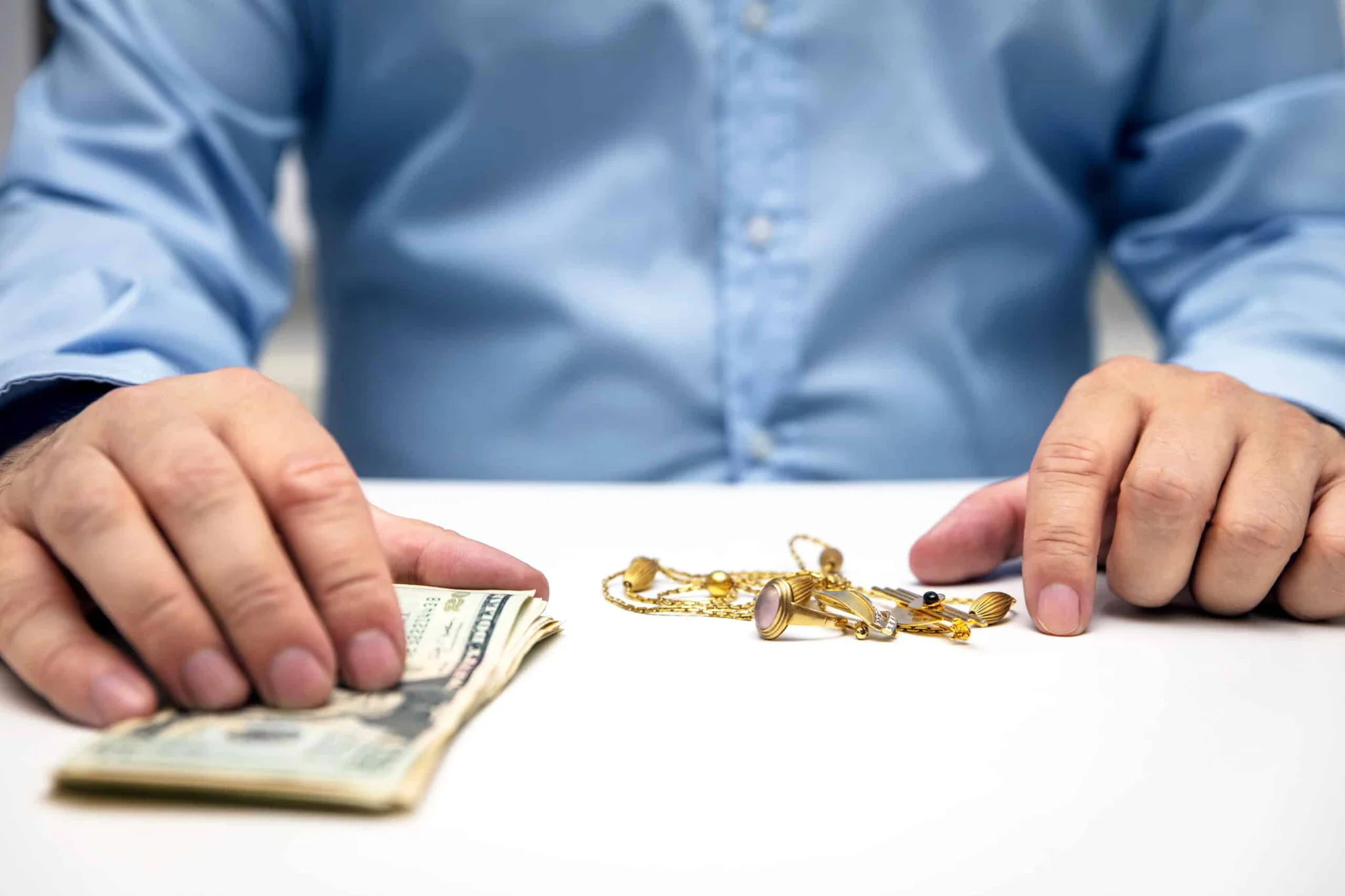 Should You Sell or Hold Your Gold? A Practical Guide for Tyler Sellers